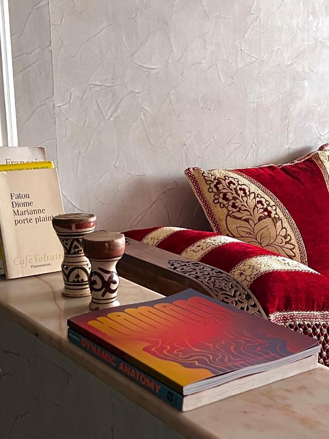Bed & Breakfast In Designer Appartement Казабланка Екстериор снимка